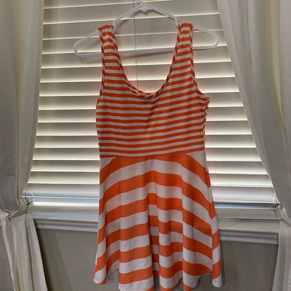 Size medium dress from boutique Francesca’s